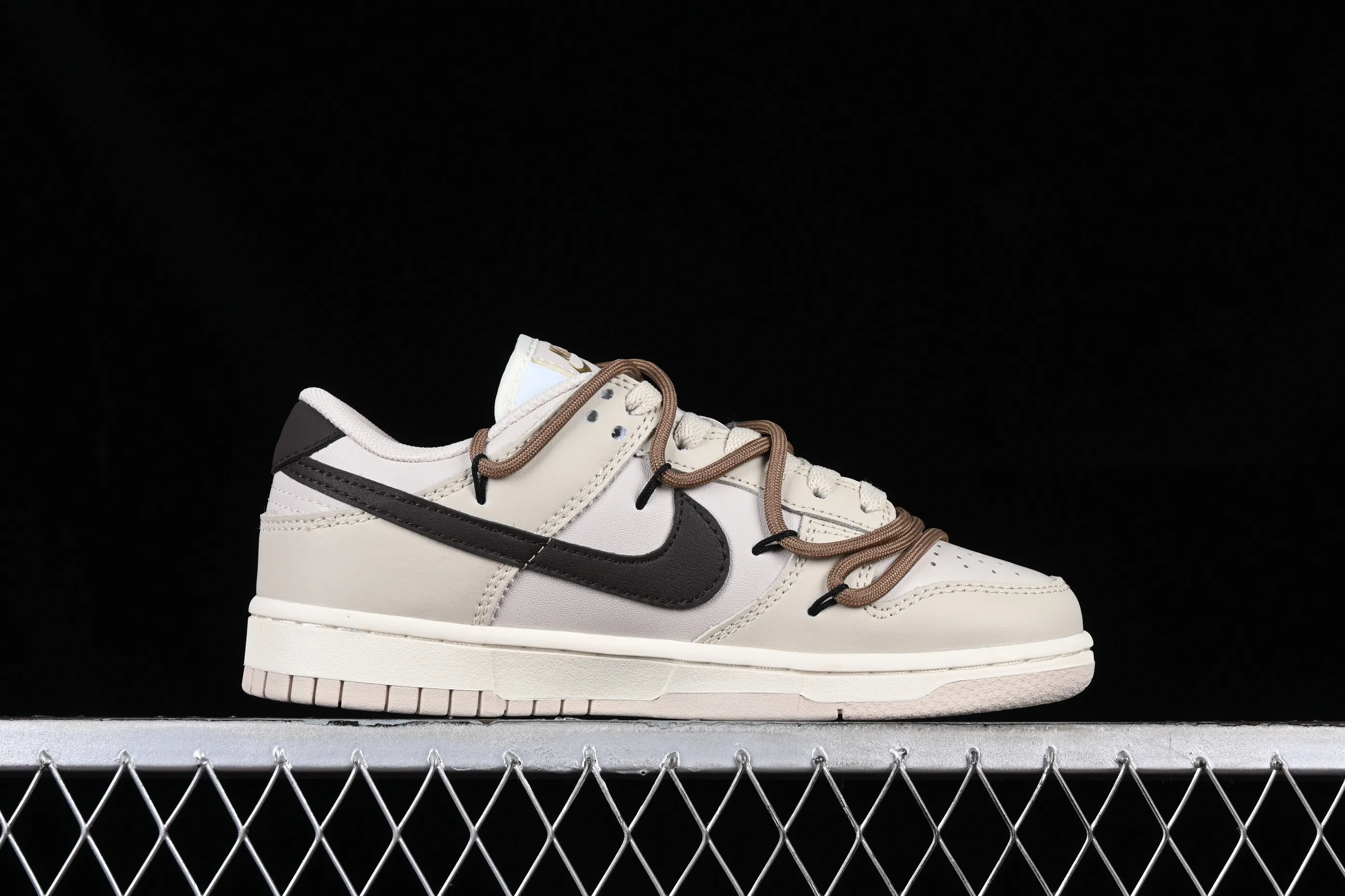 All categories Nk SB Dunk series Nk SB Dunk Low low-top sneakers Nk Dunk Low North Sea beach free style SB strap low-top casual sneakers DX5930-001